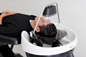 24B821BF 4BB4 4EEA 98C0 8A69EF3FA6ED 300x200 - ☆頭浸浴導入☆