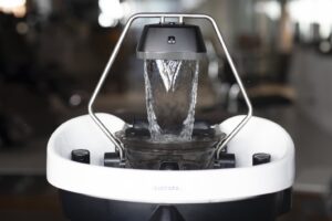 55E15AE6 14A8 4F04 94D5 2C3A1131FAC7 300x200 - ☆頭浸浴導入☆